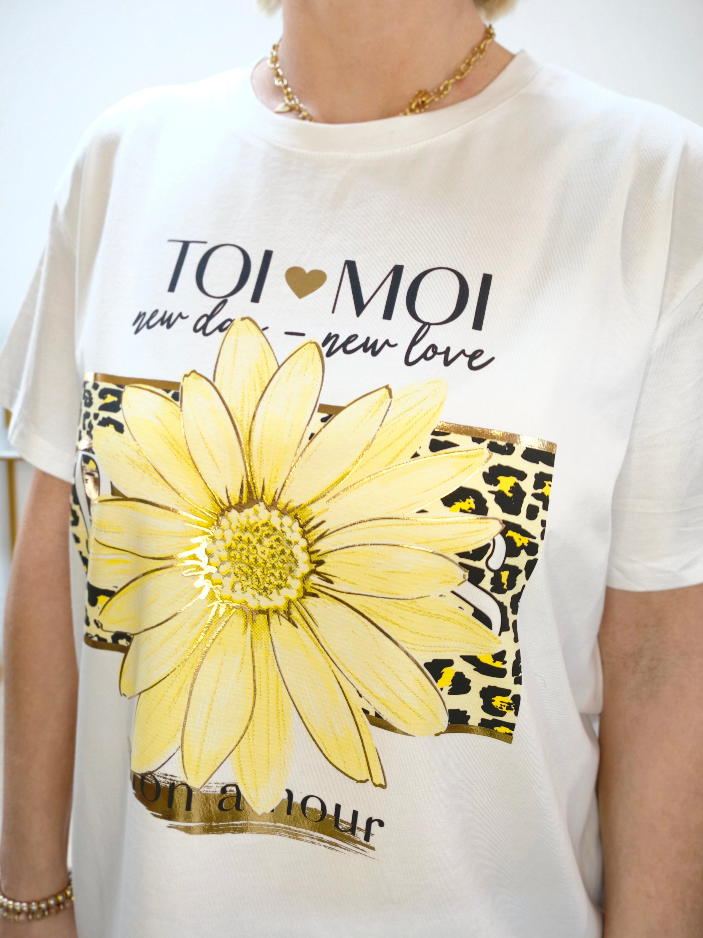 T-Shirt "Toi - new day, new love" weiss/gelb (36-42)