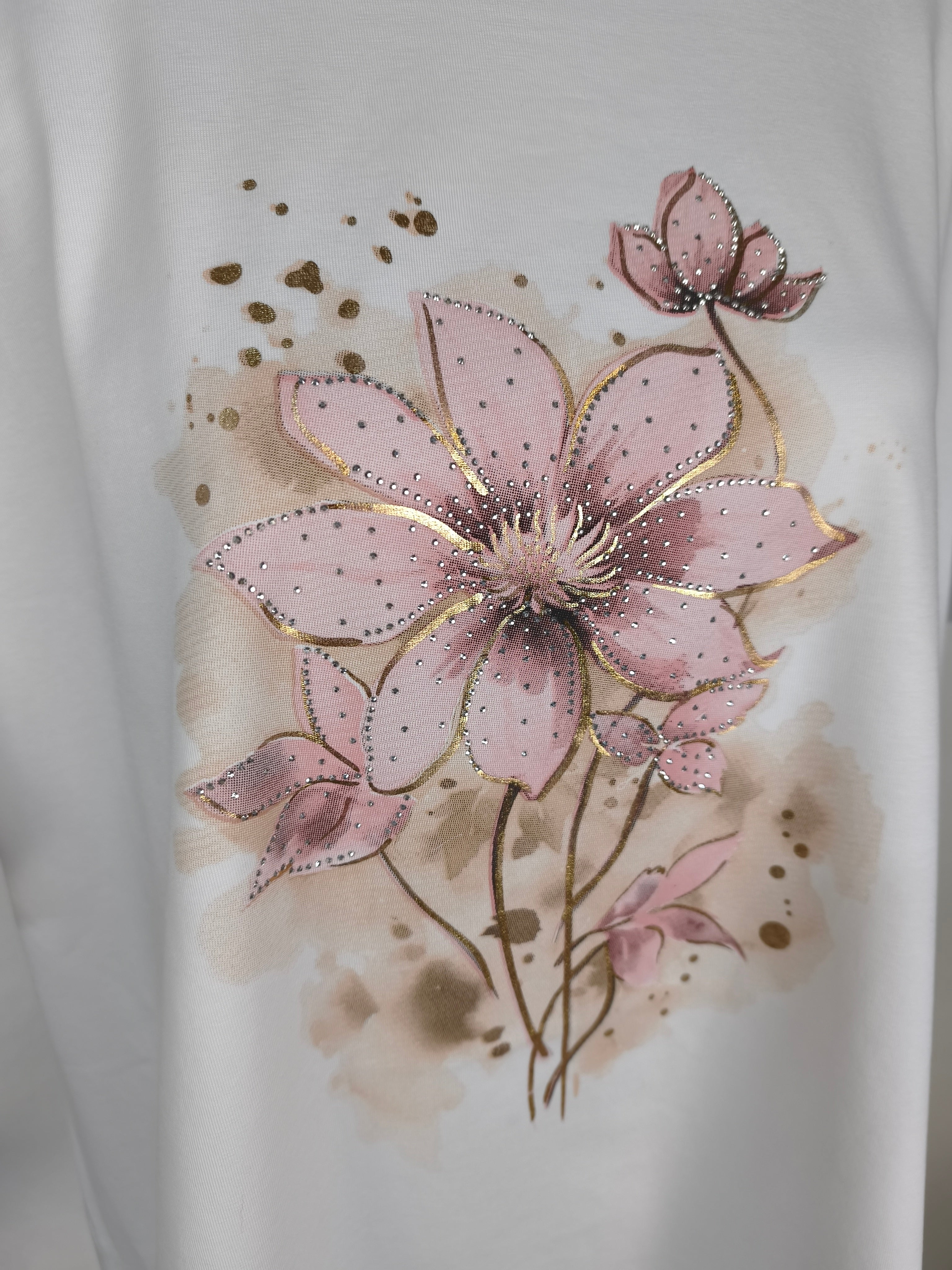 T-Shirt "Flora" weiss/rosa/beige/gold Oversize (44-48)