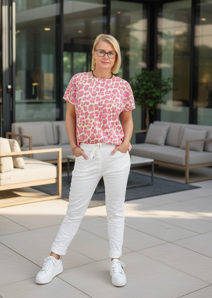 Leichtes Shirt in beige/pink mit Leo aus Baumwolle (38-42/44)