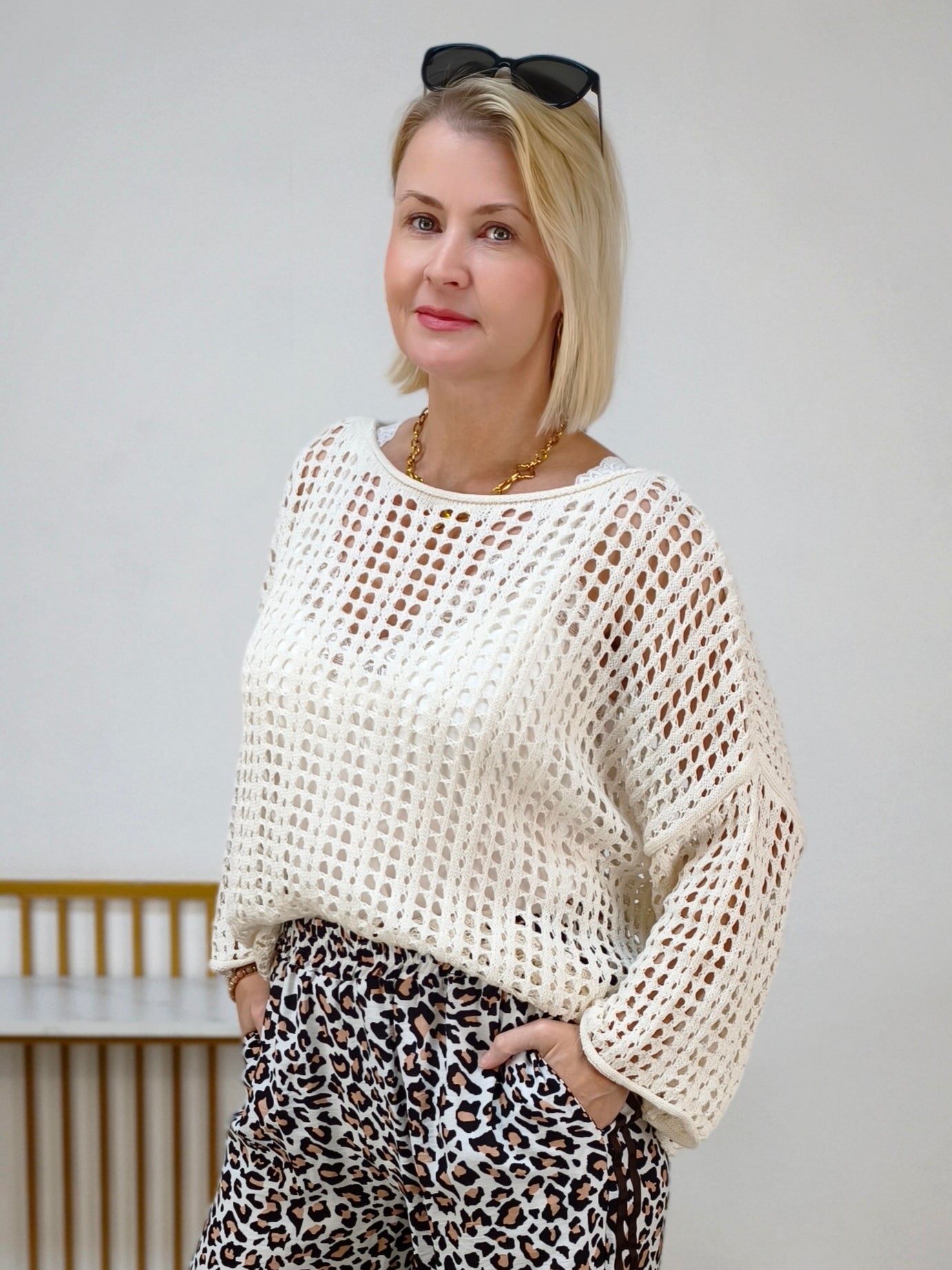 Leichter Lochstrick Pullover beige (38-44)