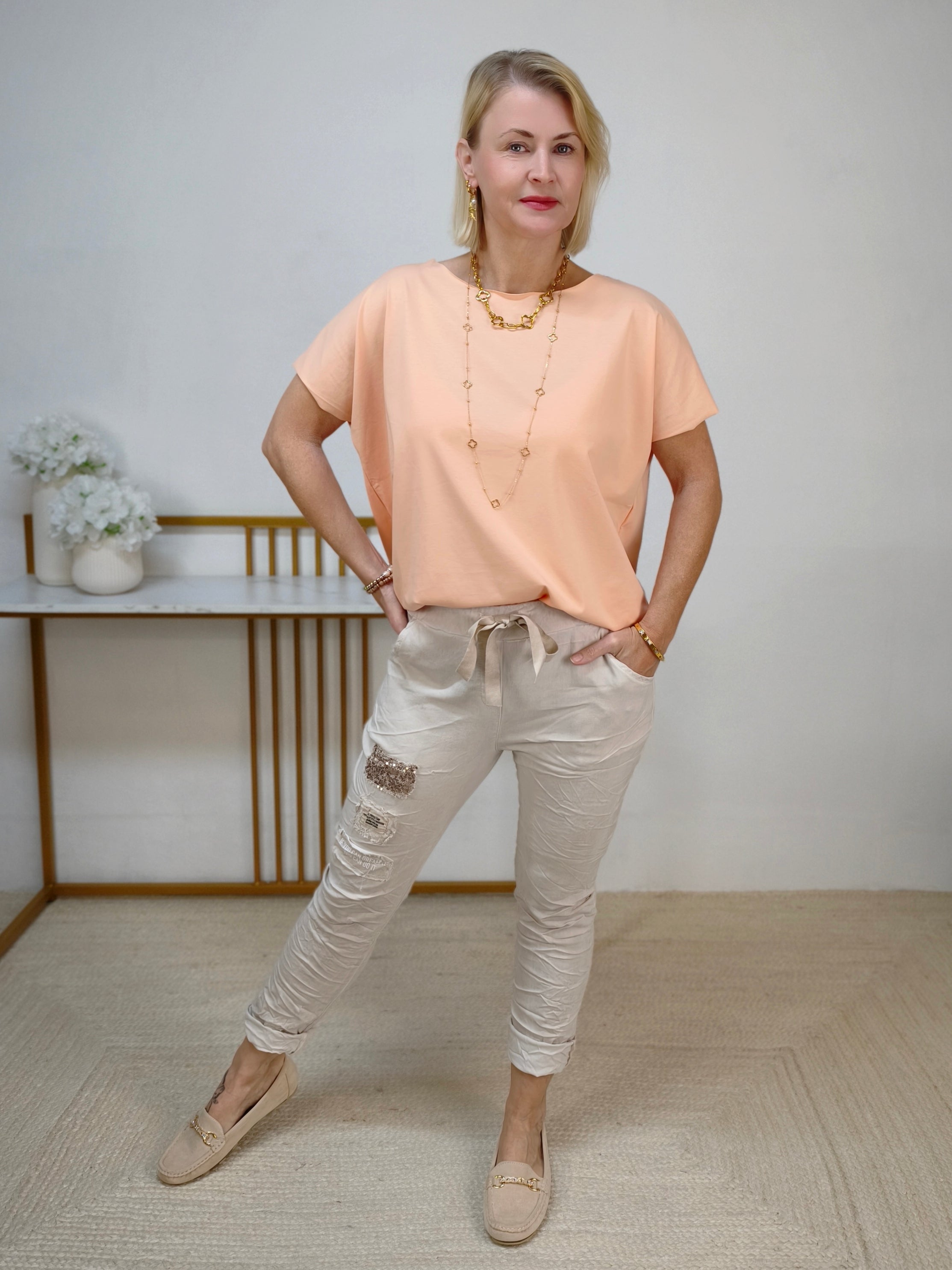 Einfarbiges, leichtes Shirt in apricot aus Baumwolle (40-42/44)