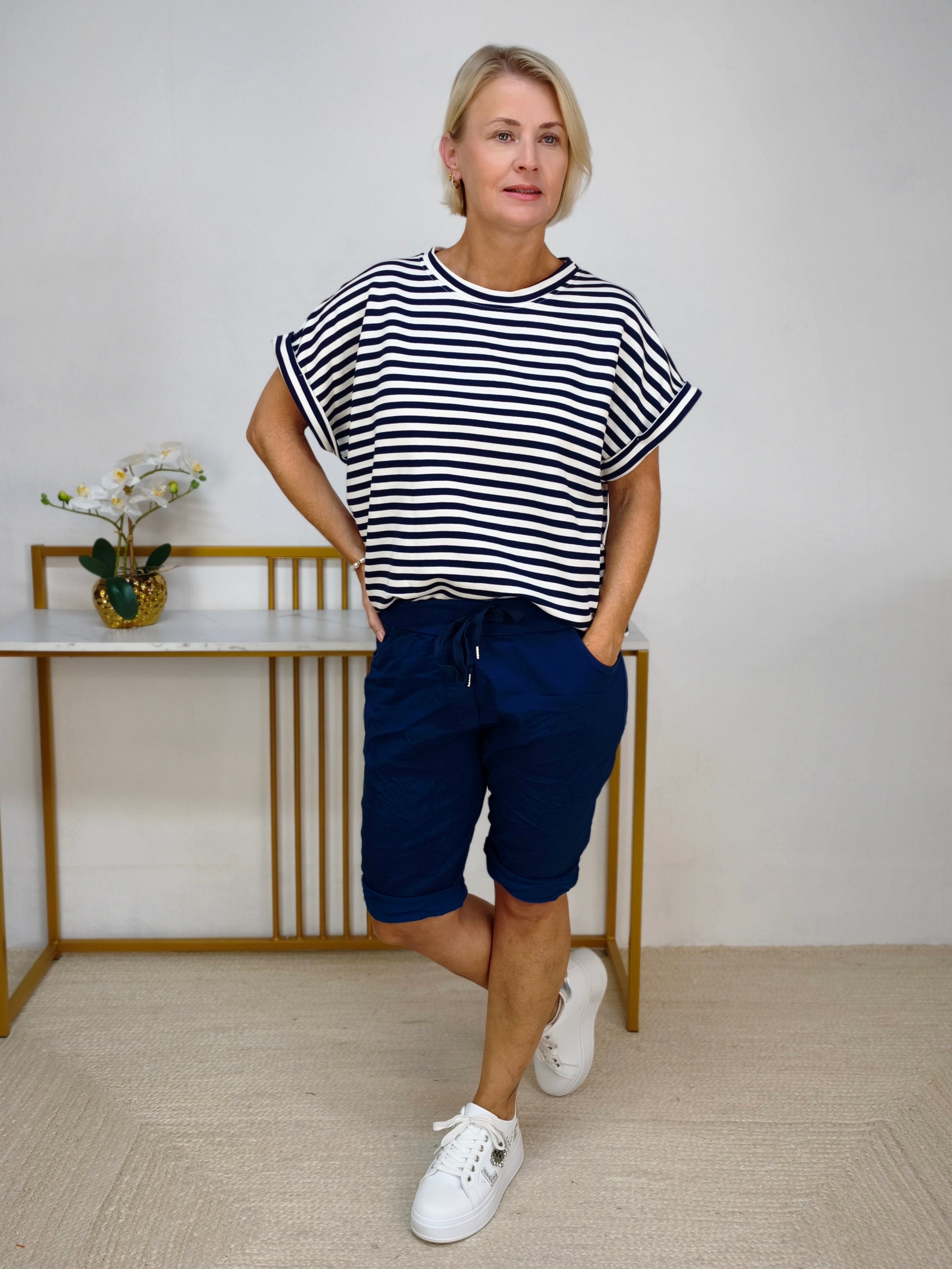 Shirt gestreift dunkelblau/weiss (38-42/44)