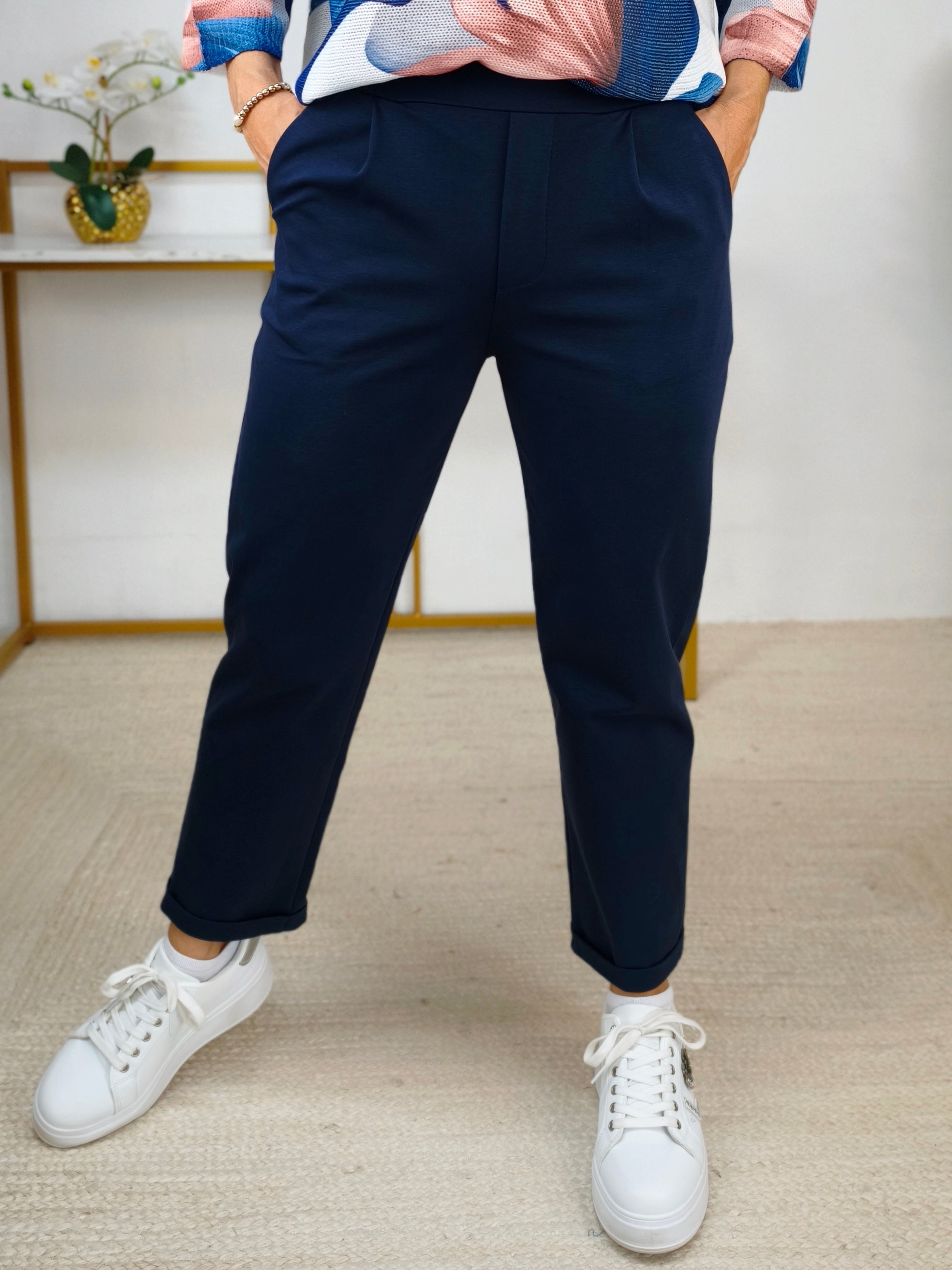 Leichte Stoffhose Dunkelblau (38/40/42/44)