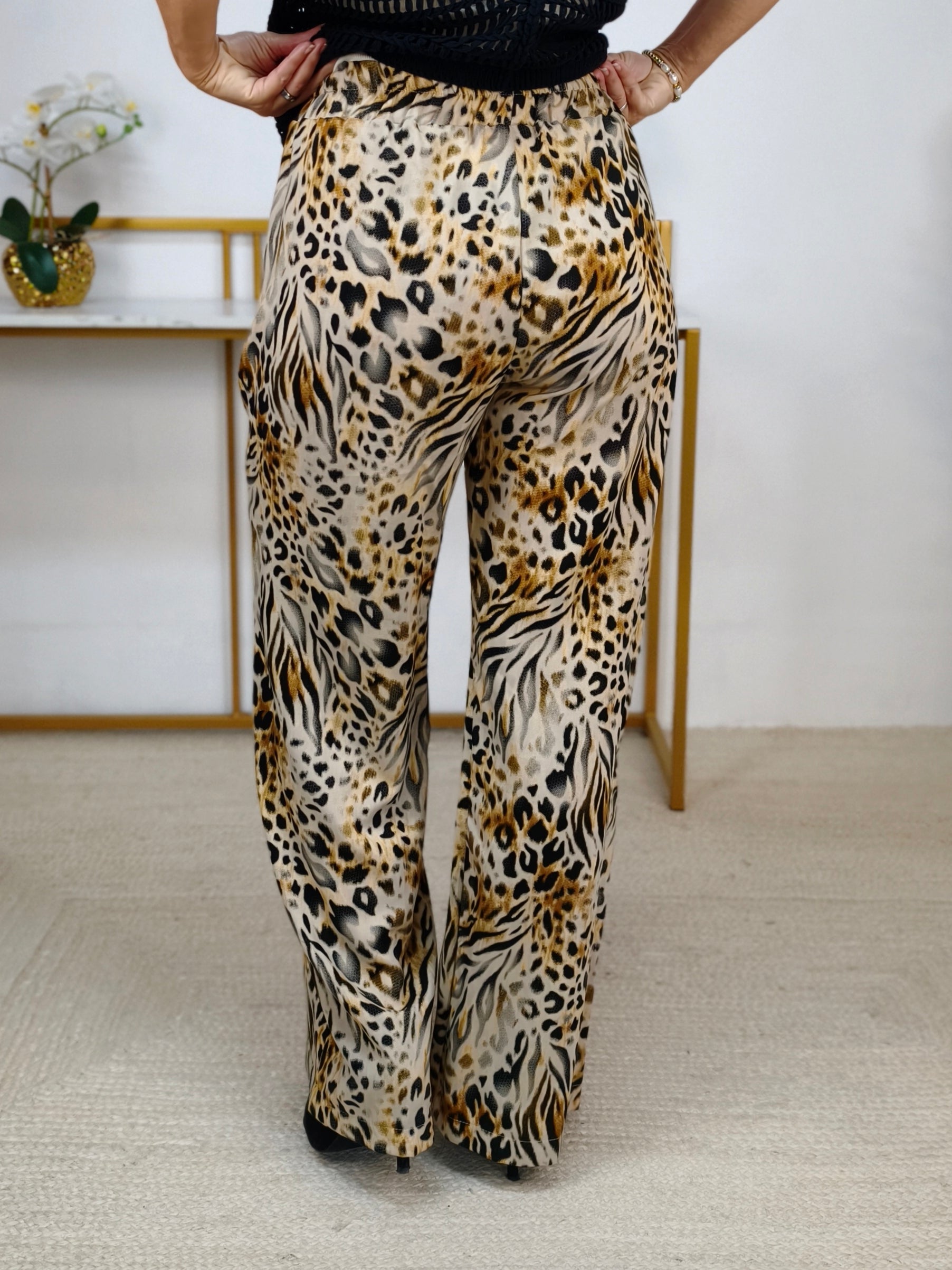 Leichte Marlene Hose "Mathilde" Beige Leo (36-40/42)