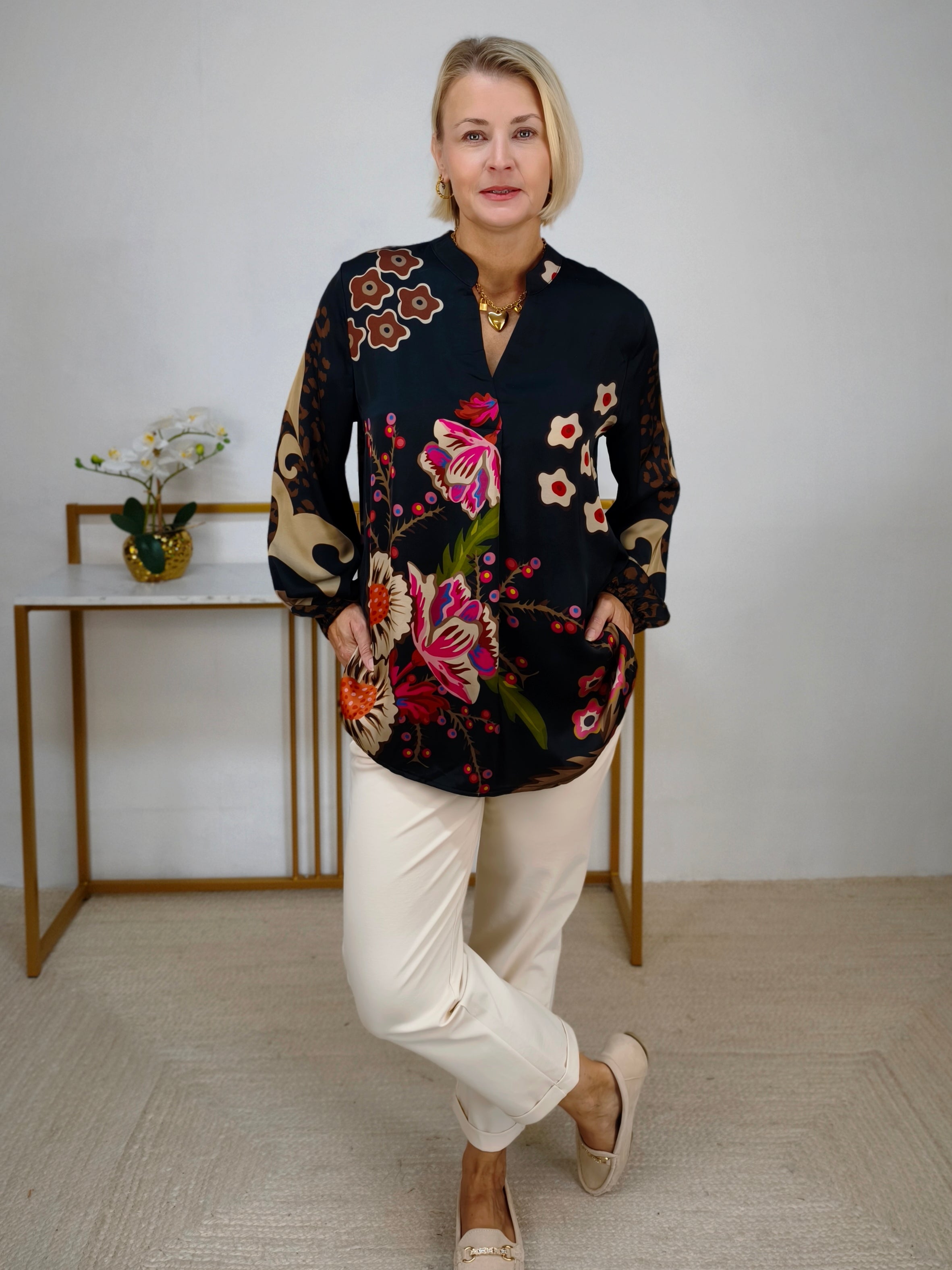 Bluse Schwarz Floral gemustert (36-42)