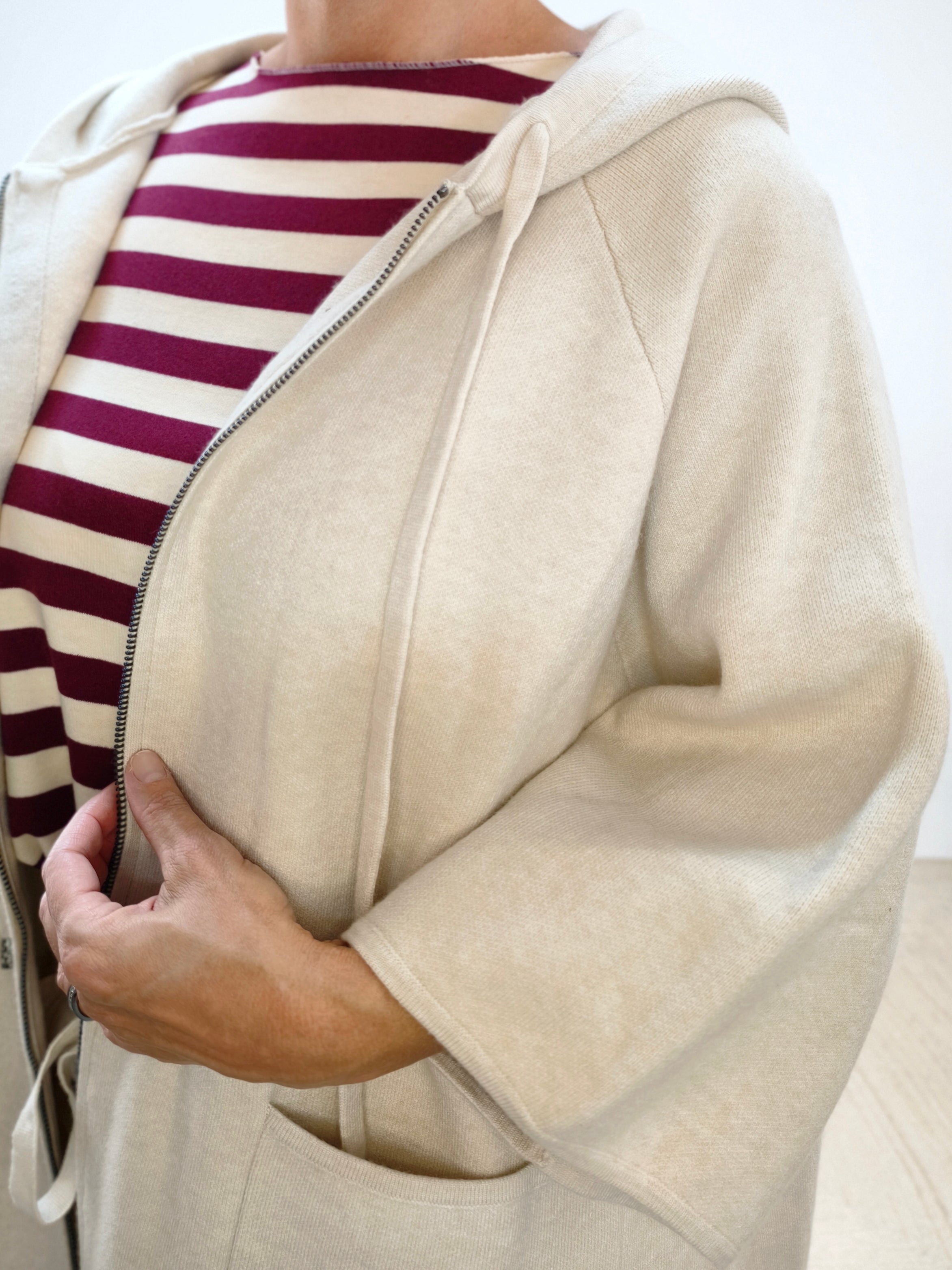 Basic Cardigan Hellbeige (42-46)