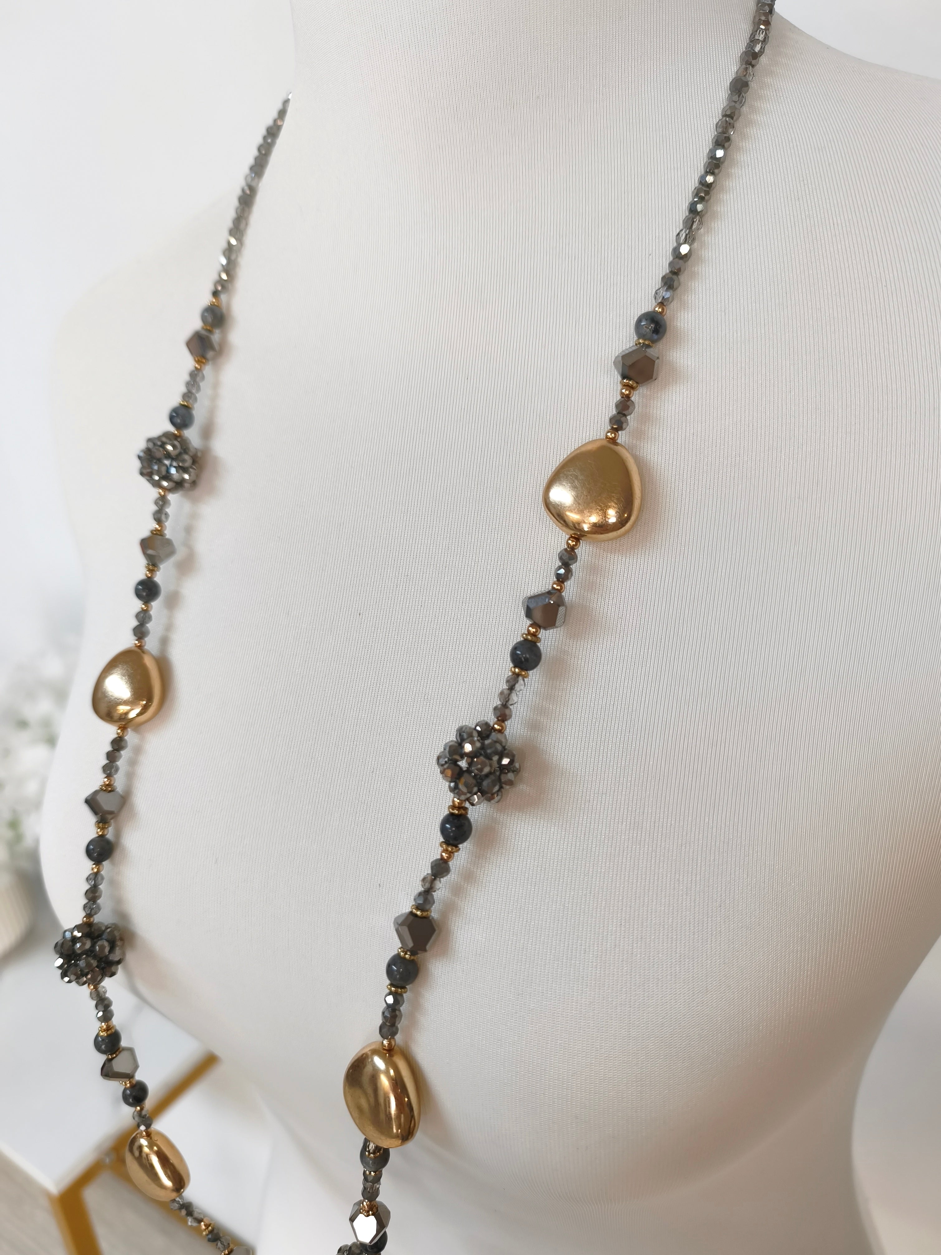 Lange Perlenkette Grau/Gold