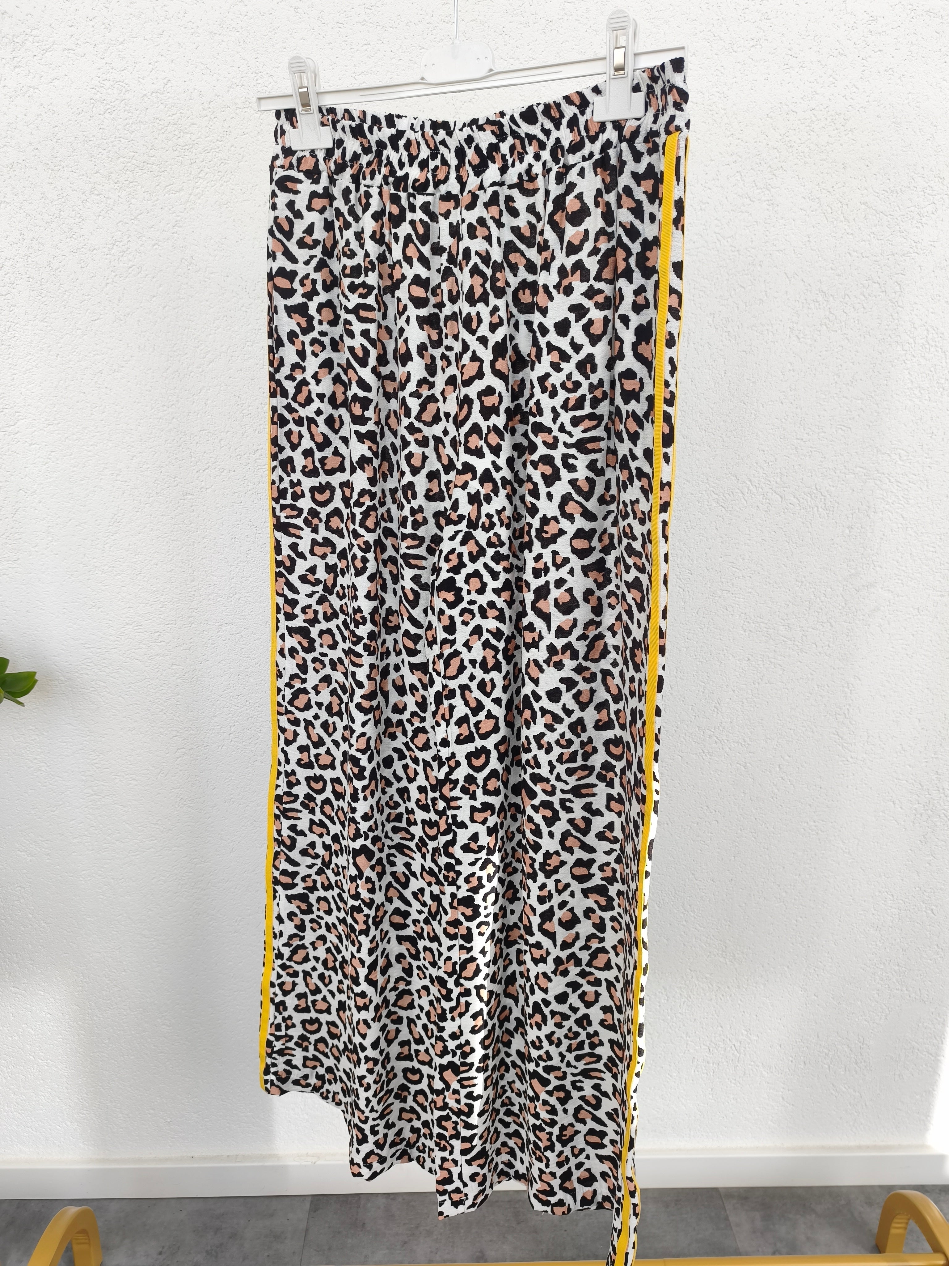 Outfit mit Leo Größe 40/42 - Styling Box