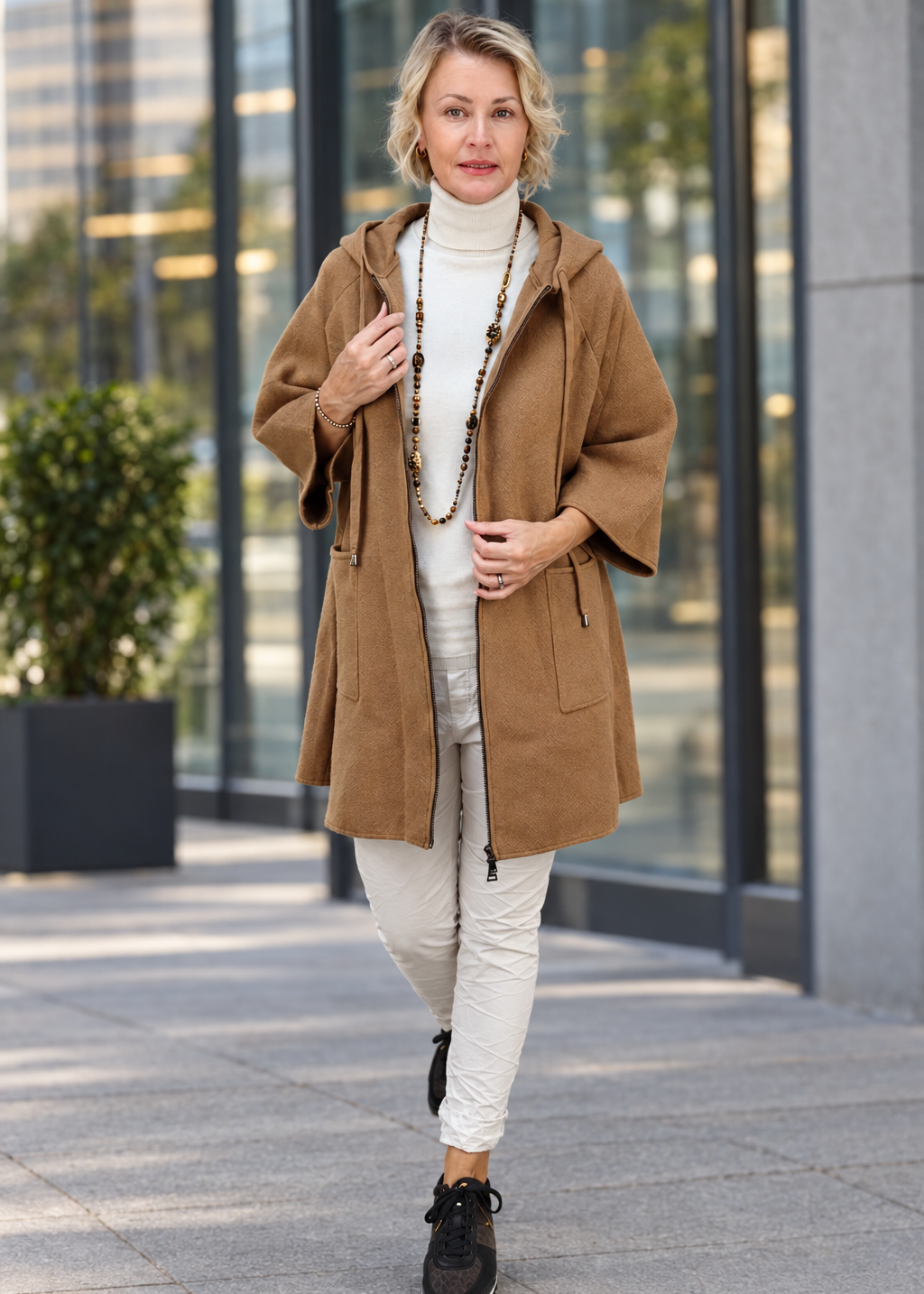 Basic Cardigan Camel (42-46)