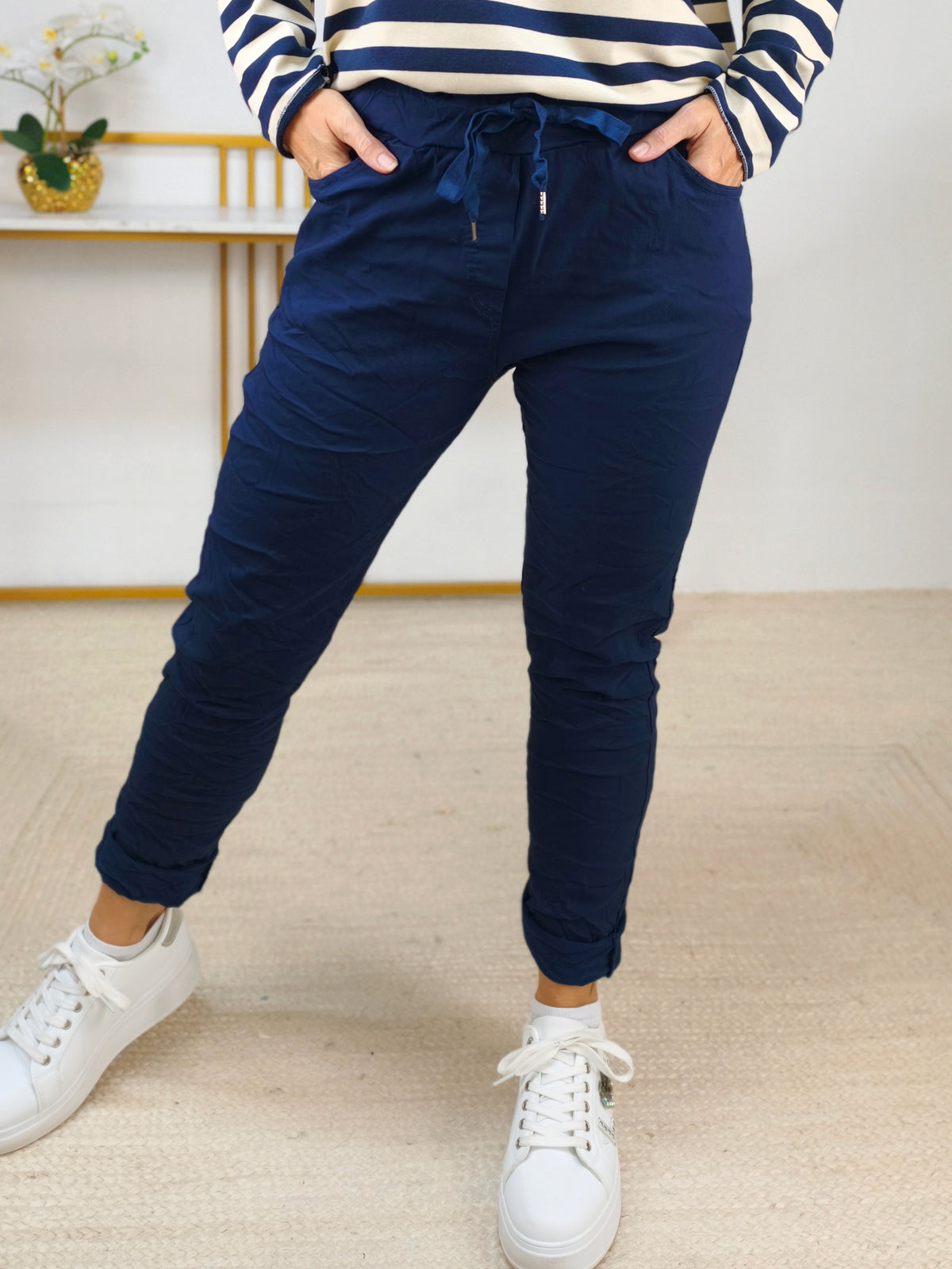 Stretchhose/Joggpant dunkelblau (36-42/44)