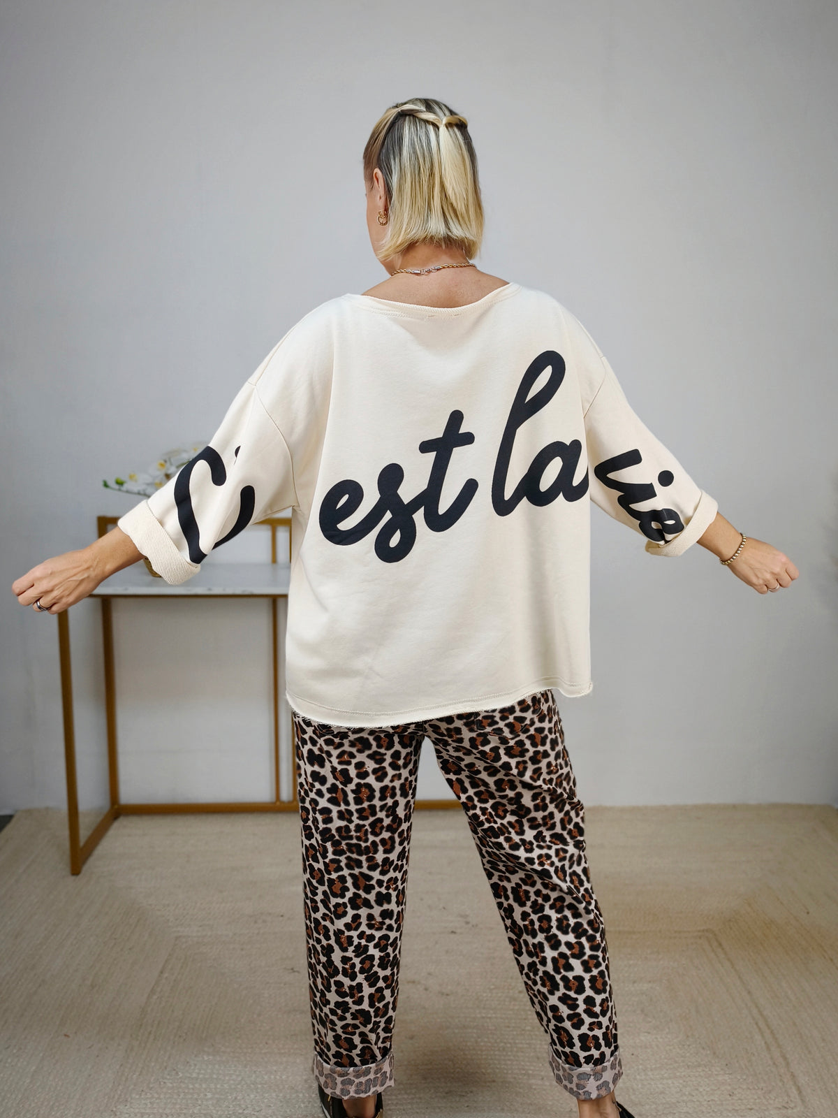 Sweatshirt "C'est la vie" aus Baumwolle Creme (40-44)
