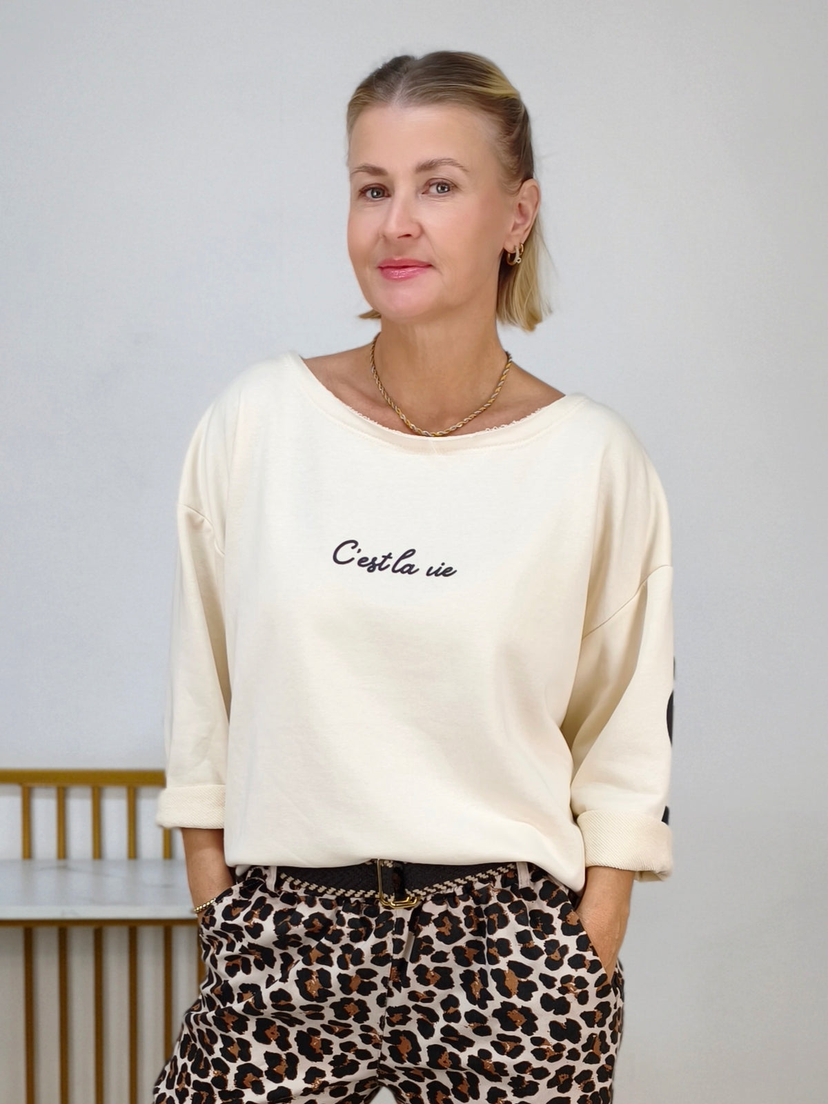 Sweatshirt "C'est la vie" aus Baumwolle Creme (40-44)