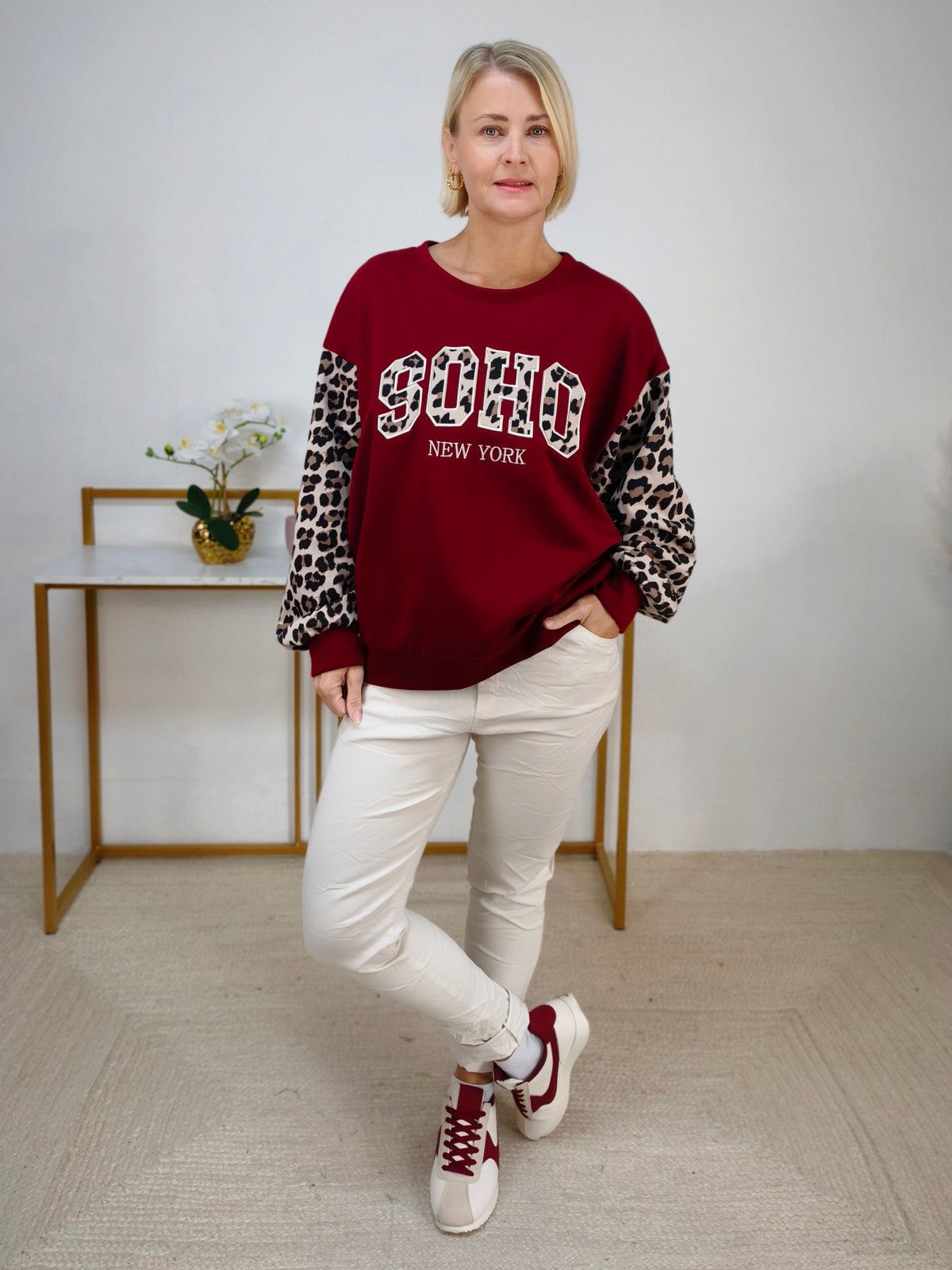 Sweatshirt "Soho" mit Leo in Burgundy (38-44)