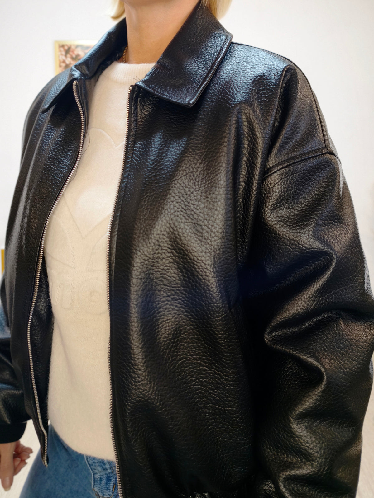 Warme Jacke in Lederoptik in schwarz (38-42)