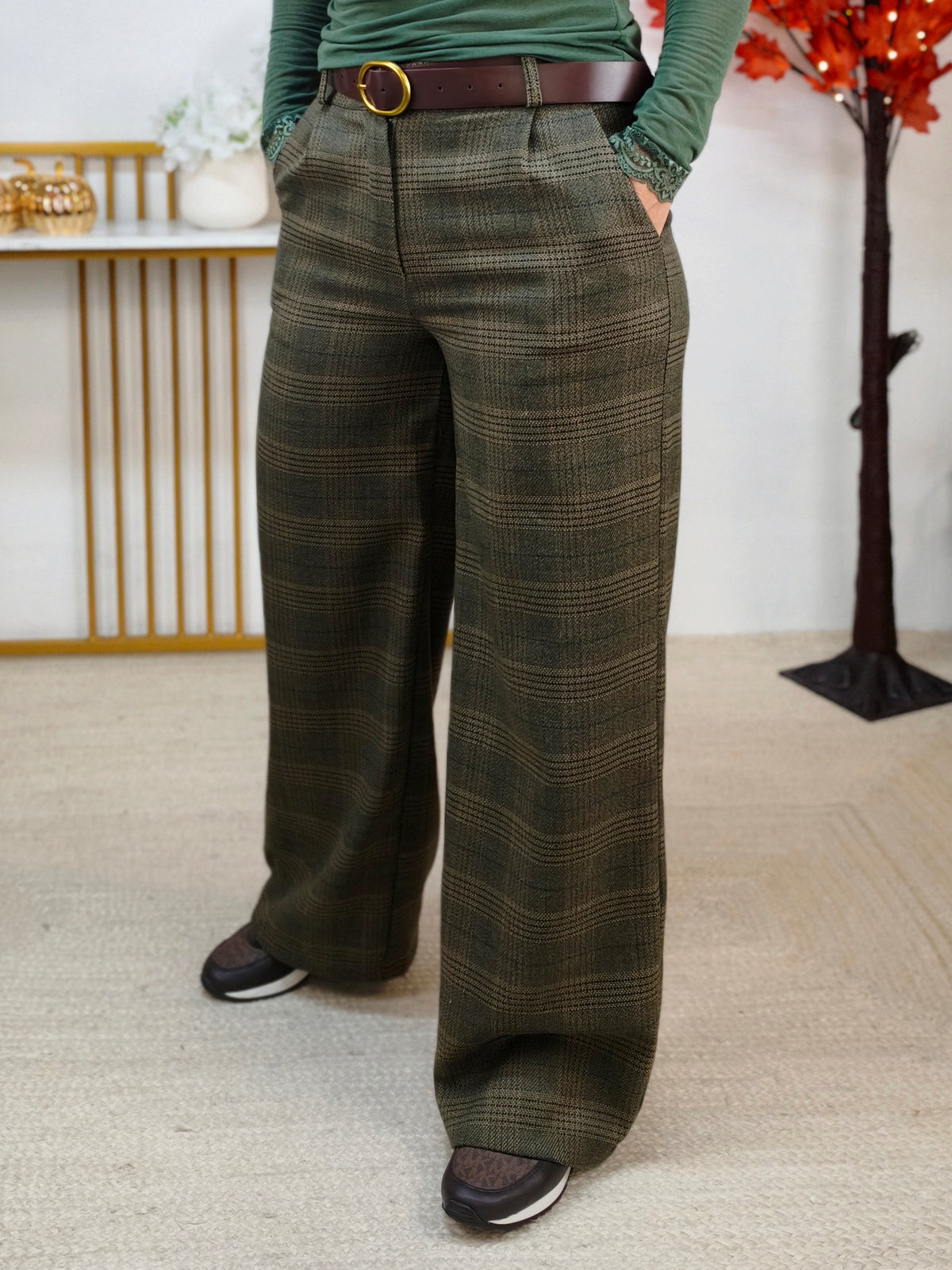Feine Webhose mit Tweed Muster in Olive (36/38)