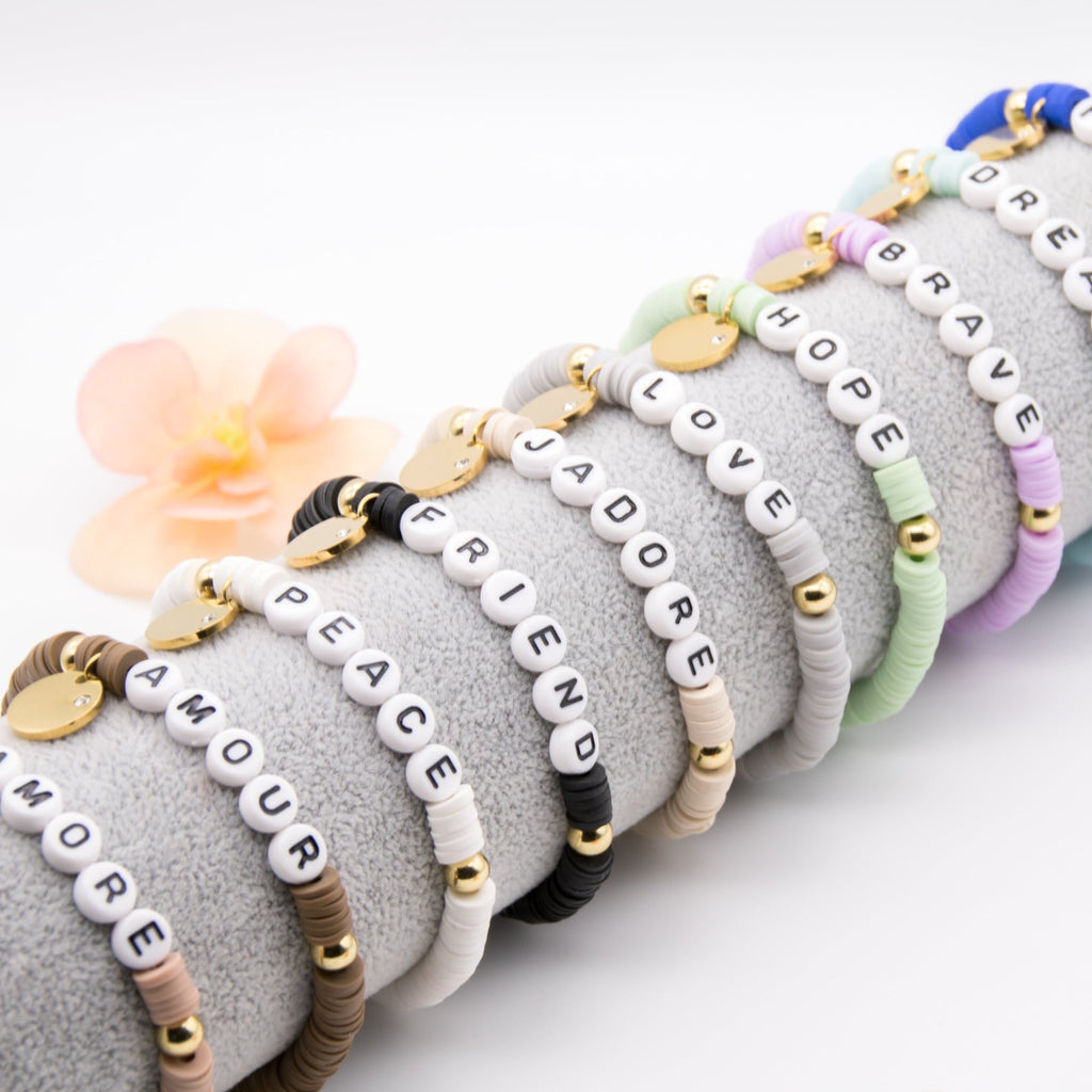 Armband aus Heishi Perlen