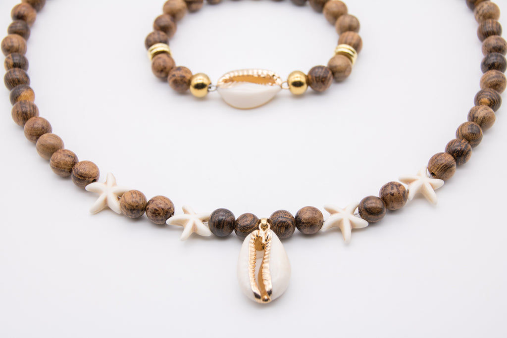 Halskette und Armband